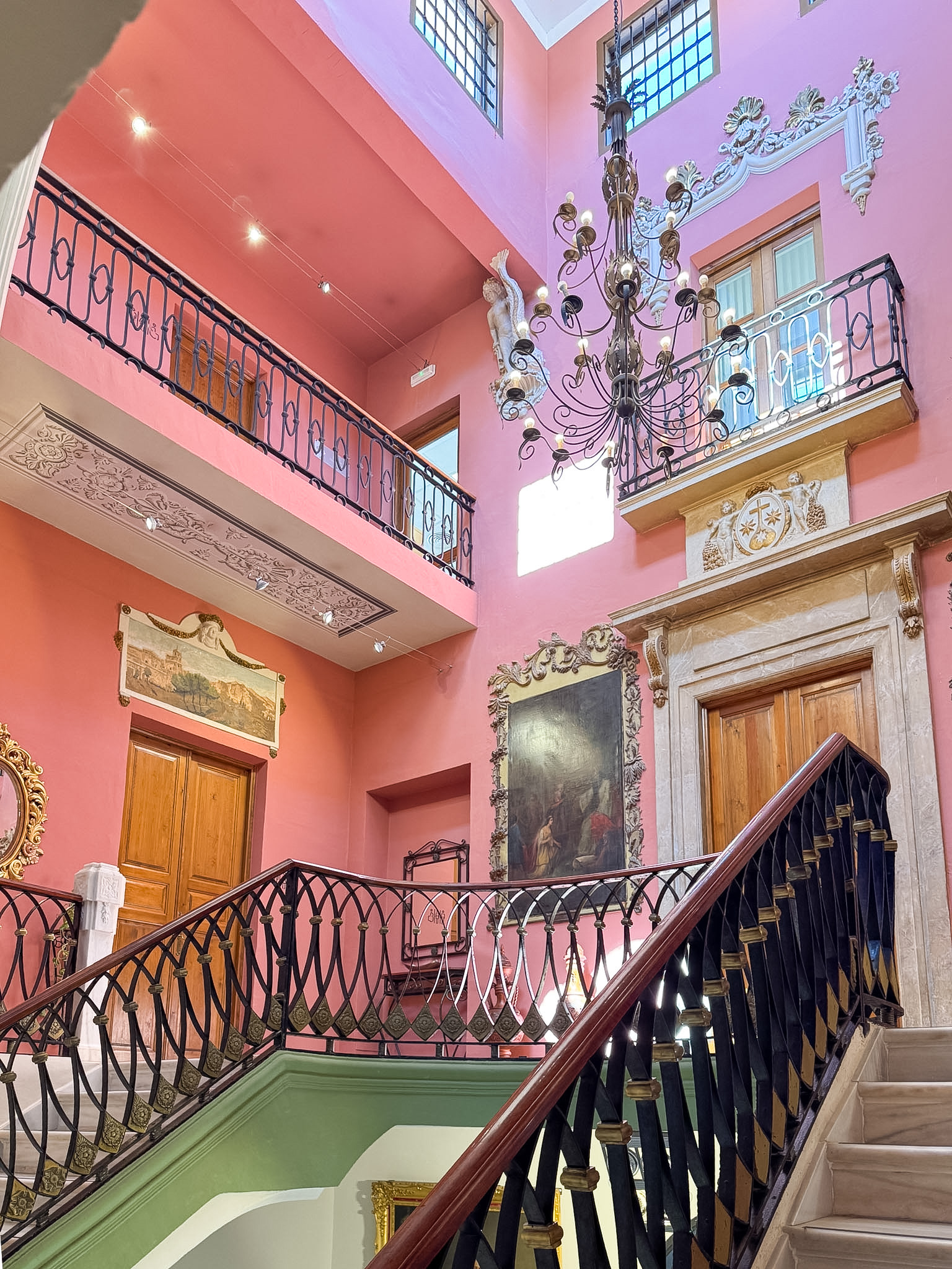 Sala rosa del Palacete Torcuato Soler Bolea en Cuevas del Almanzora