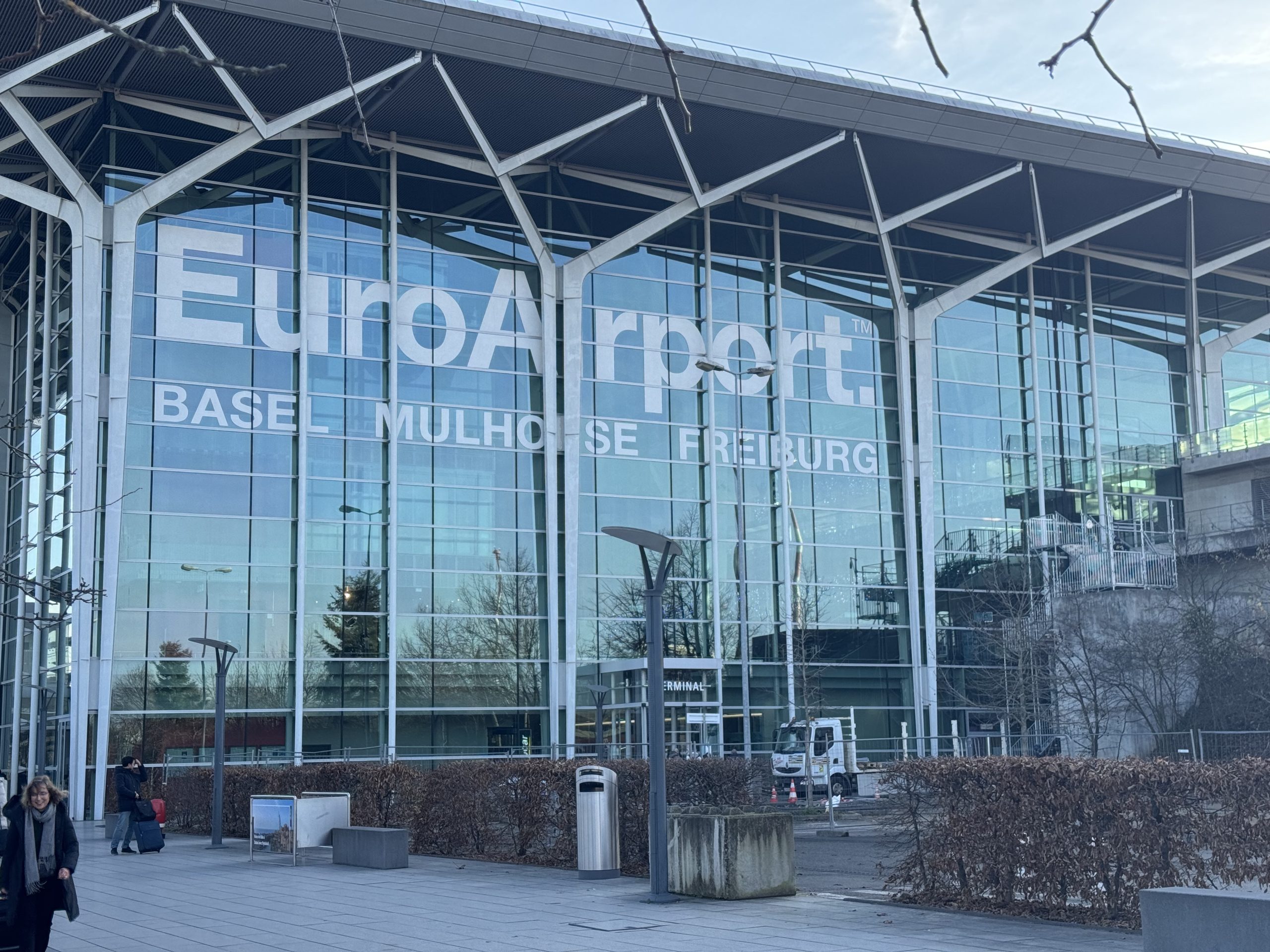 llegando a Alsacia desde el aeropuerto Basilea Mulhouse en Friburgo