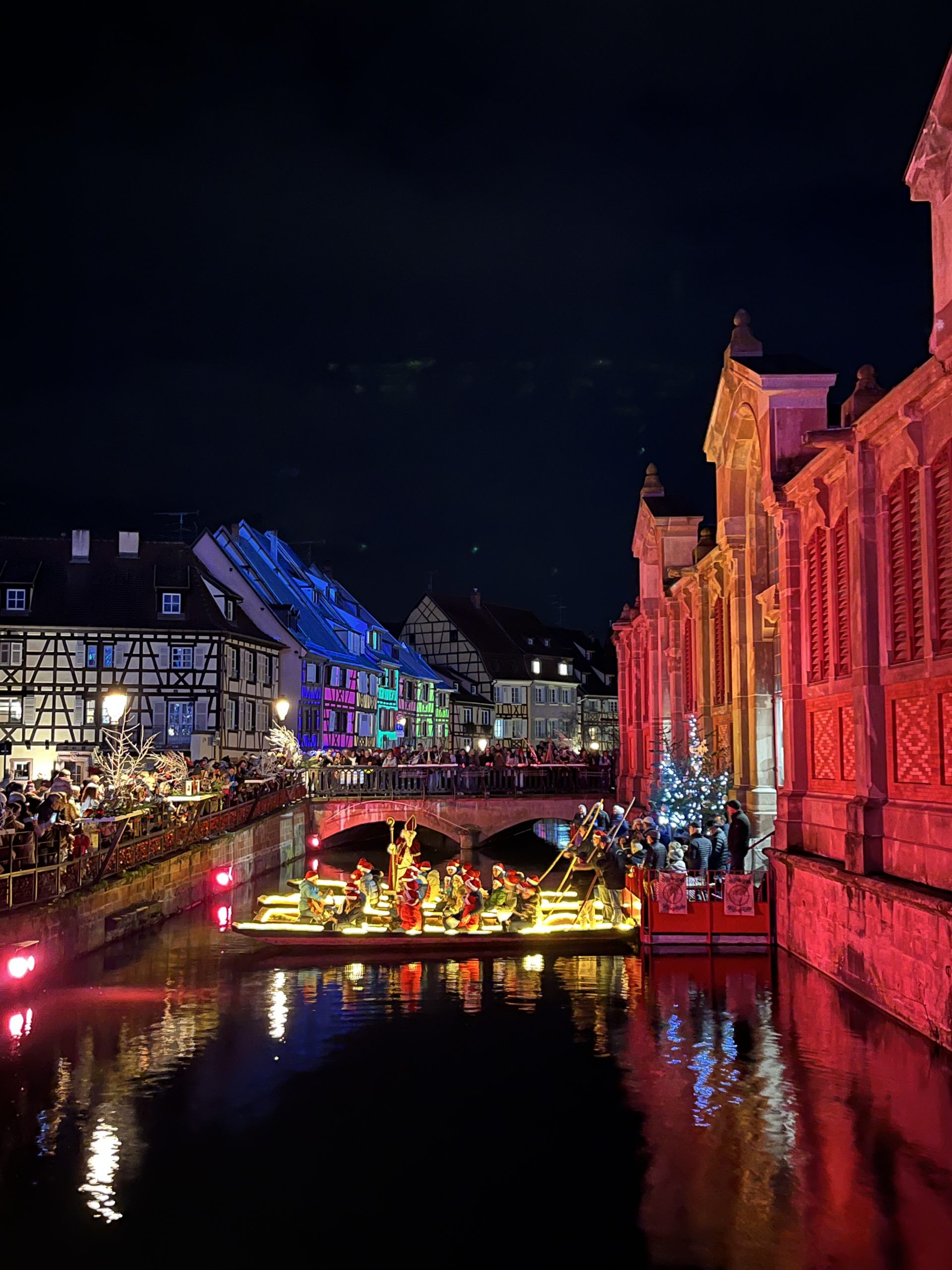 actividades en colmar, niños cantores en la barca